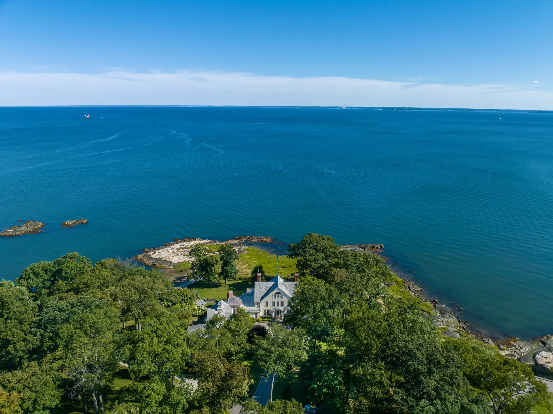 Tree removal service in New Preston Connecticut by Webb Tree Services